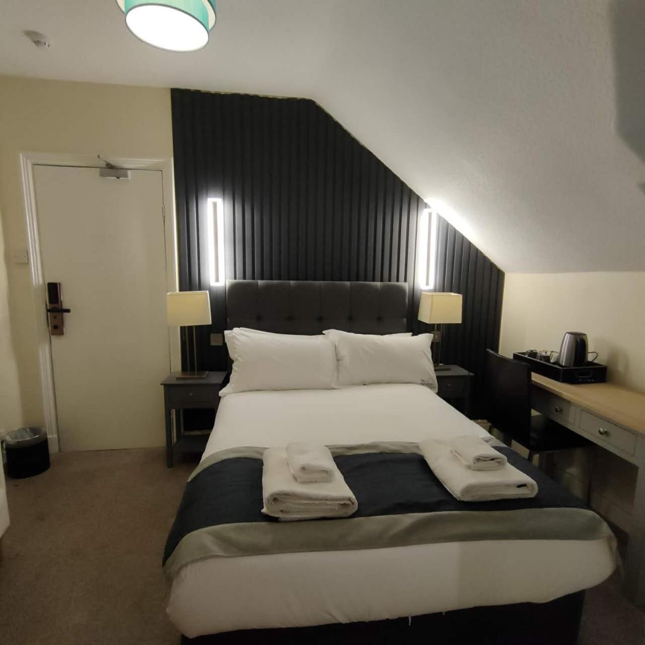 The Ambleside Apartments - Self Catering With Private Kitchen - Best For Location Luaran gambar